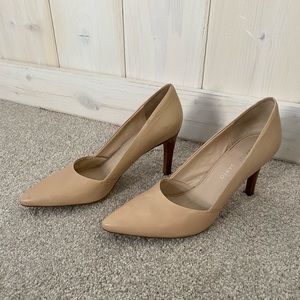Franco Sarto Nude Pumps